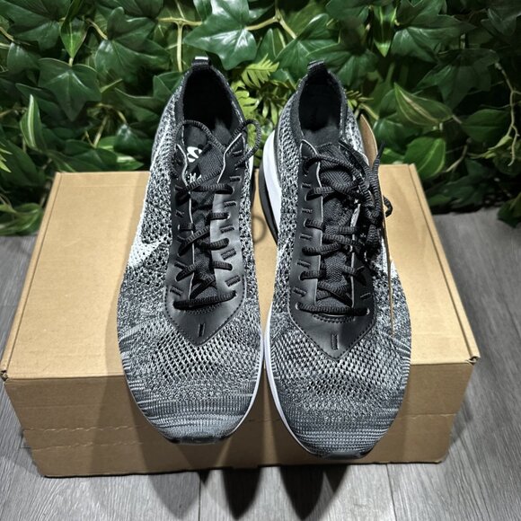 Nike Air Max Flyknit Racer Oreo Black White Shoes Sneakers Women\'s Size 9 main image 5